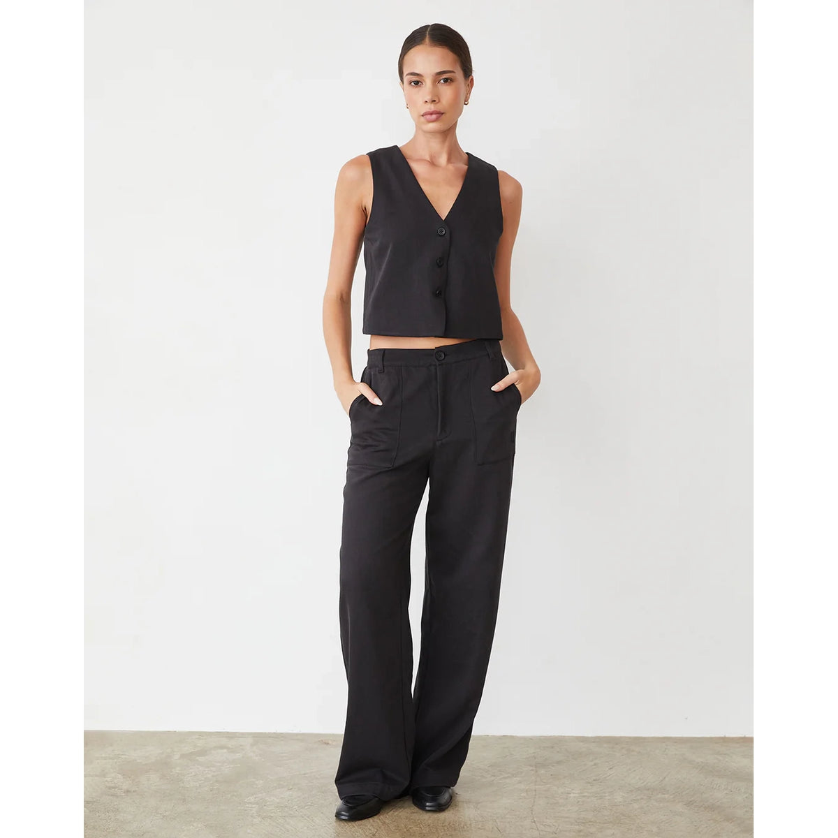 Soft Twill Patch Pocket Pant