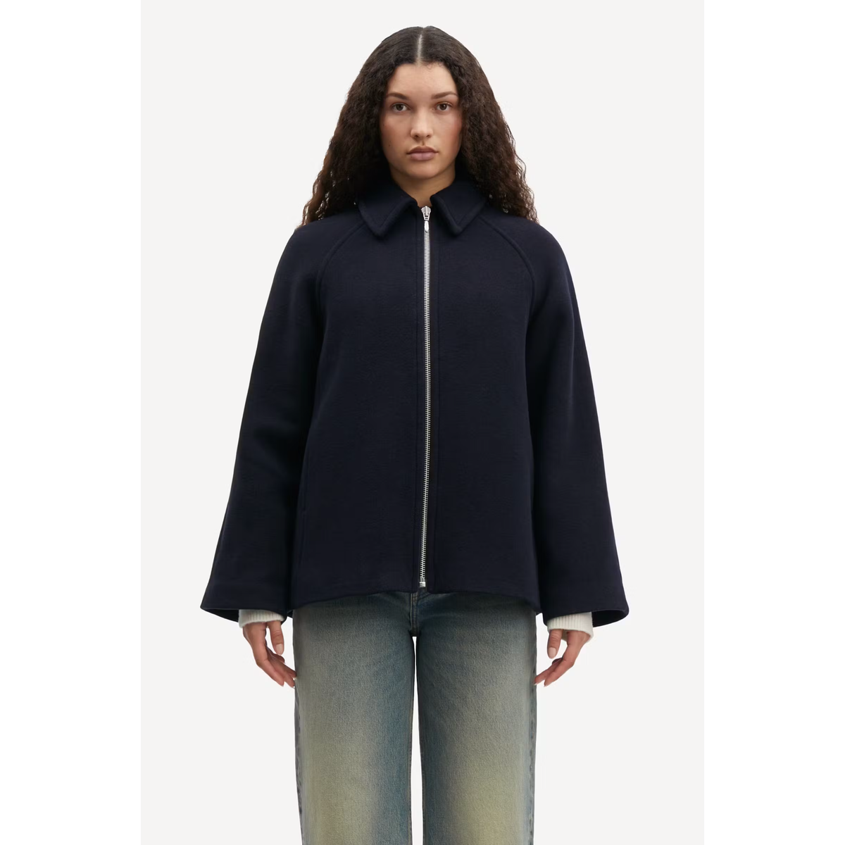 Alma Jacket