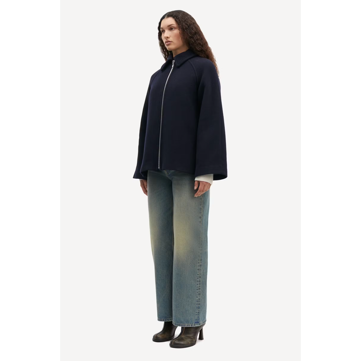 Alma Jacket