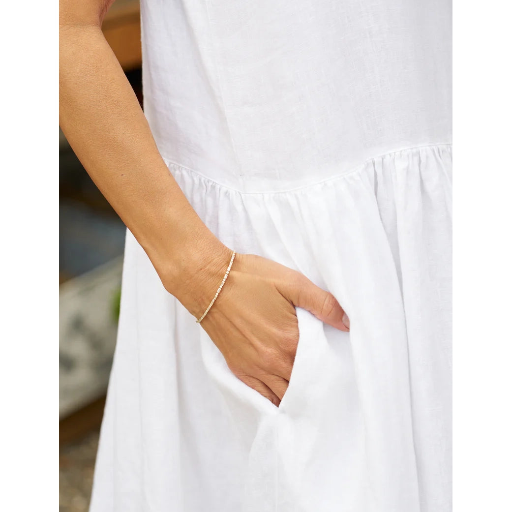 Daphne Sleeveless Popover Dress