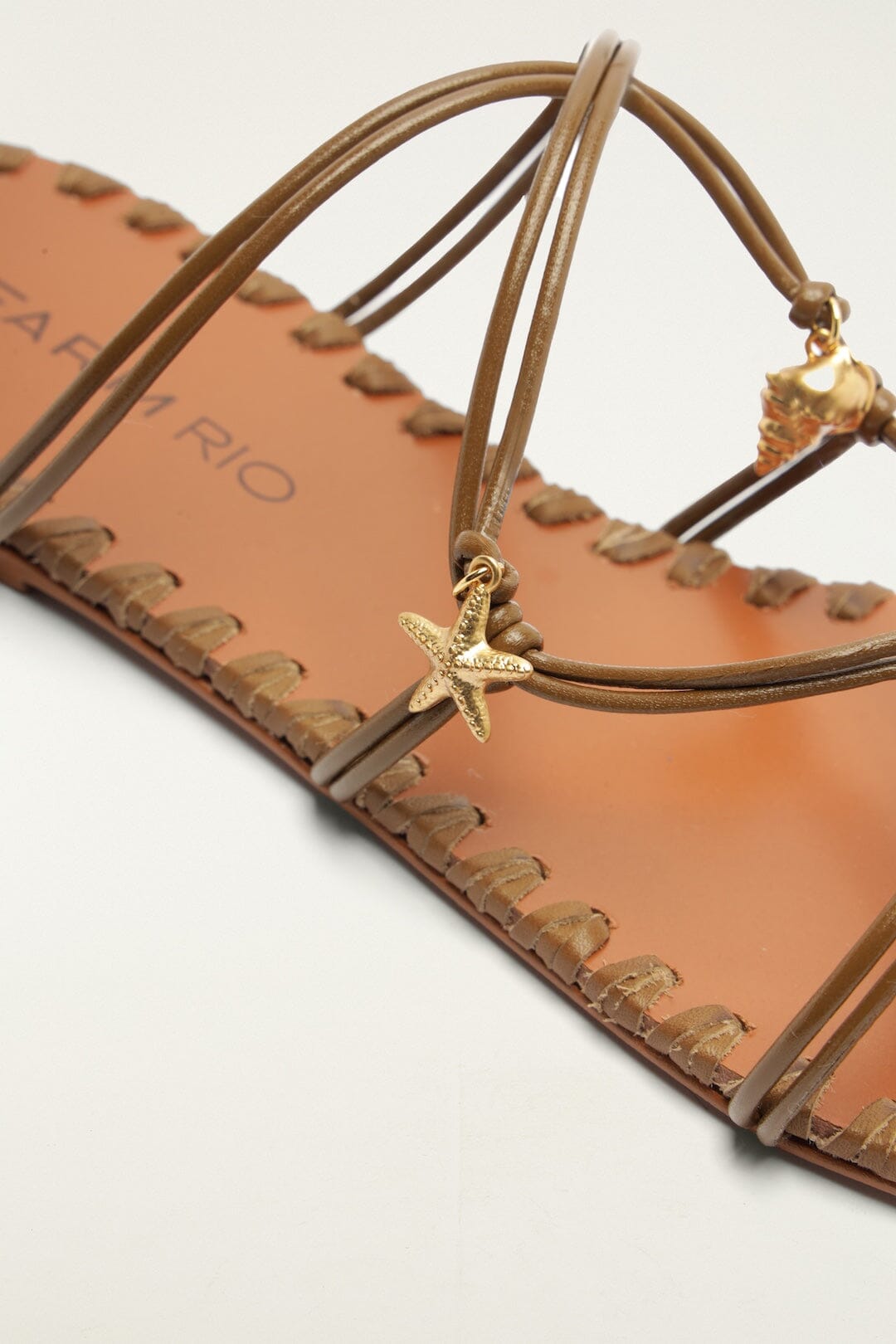 Sea Flat Sandal - Brown