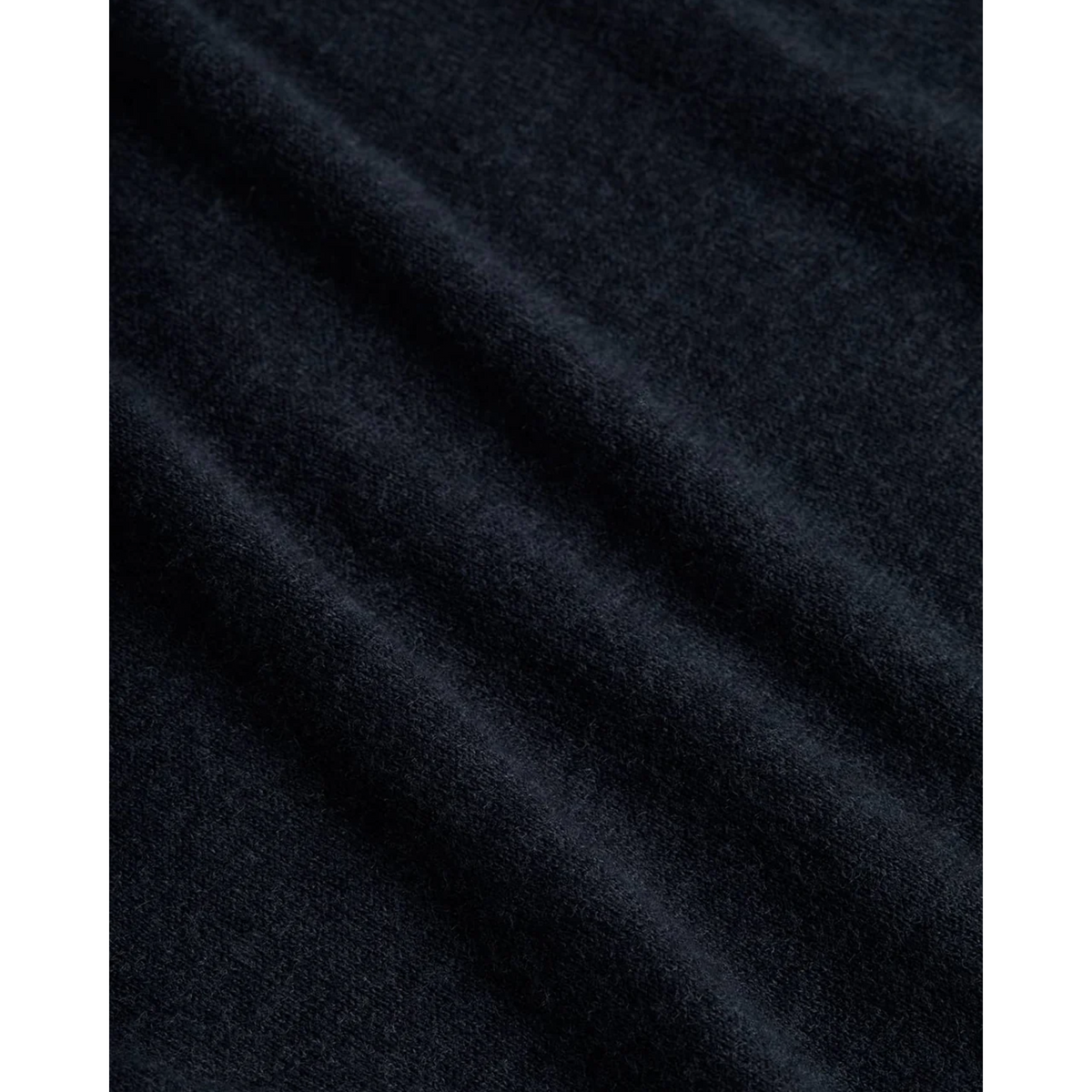 April Collard Pullover