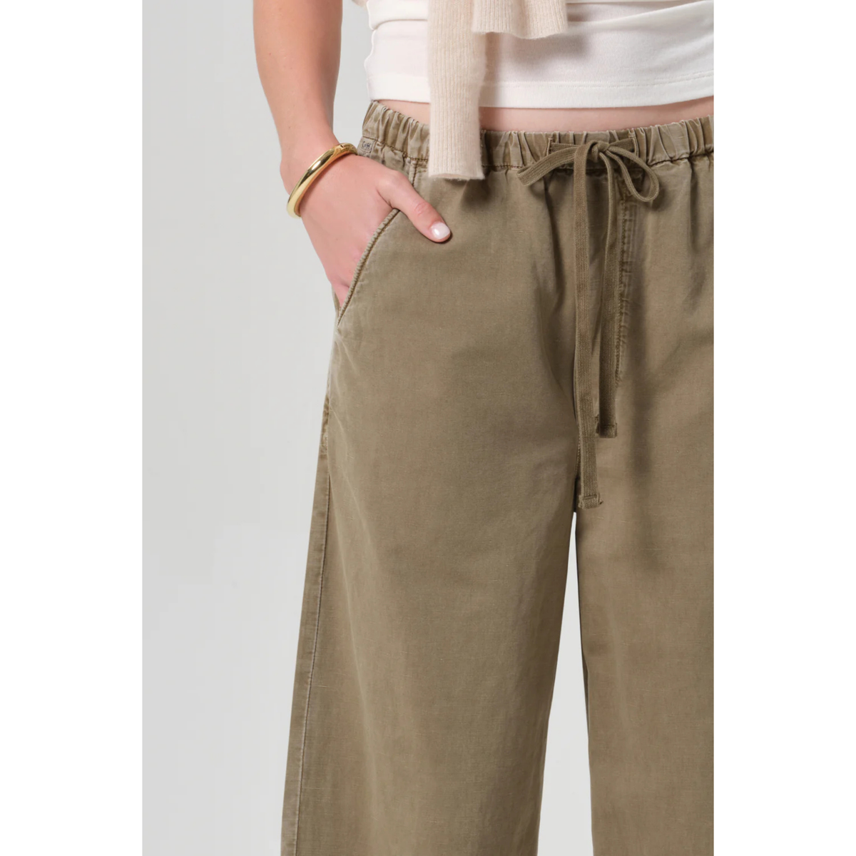 Aurora Pull On - Bezal