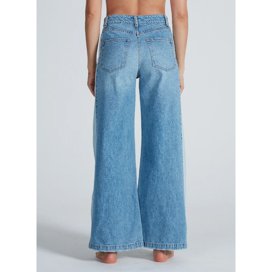 Barcelona Jean - Berkley