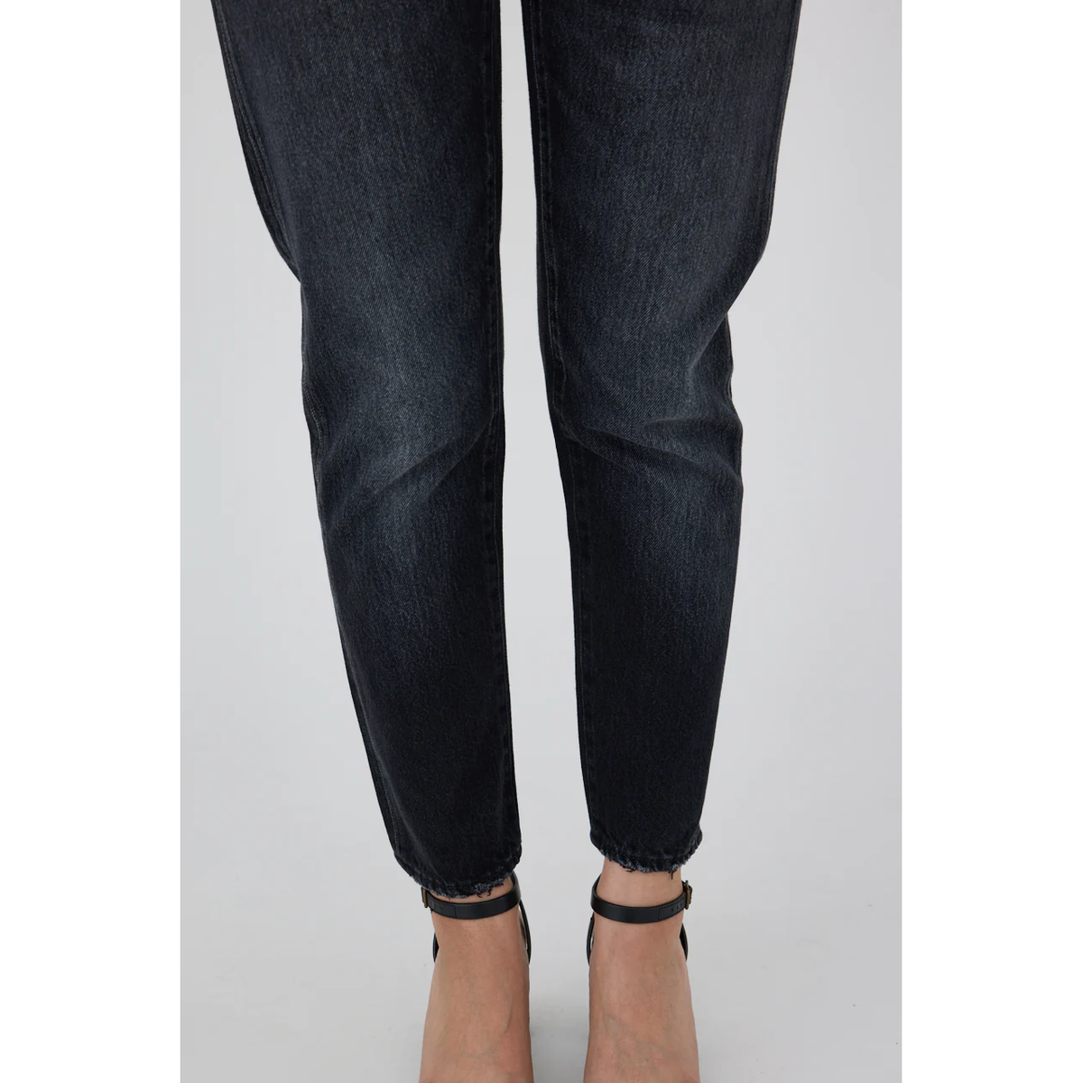 Vellflower Tapered Jean