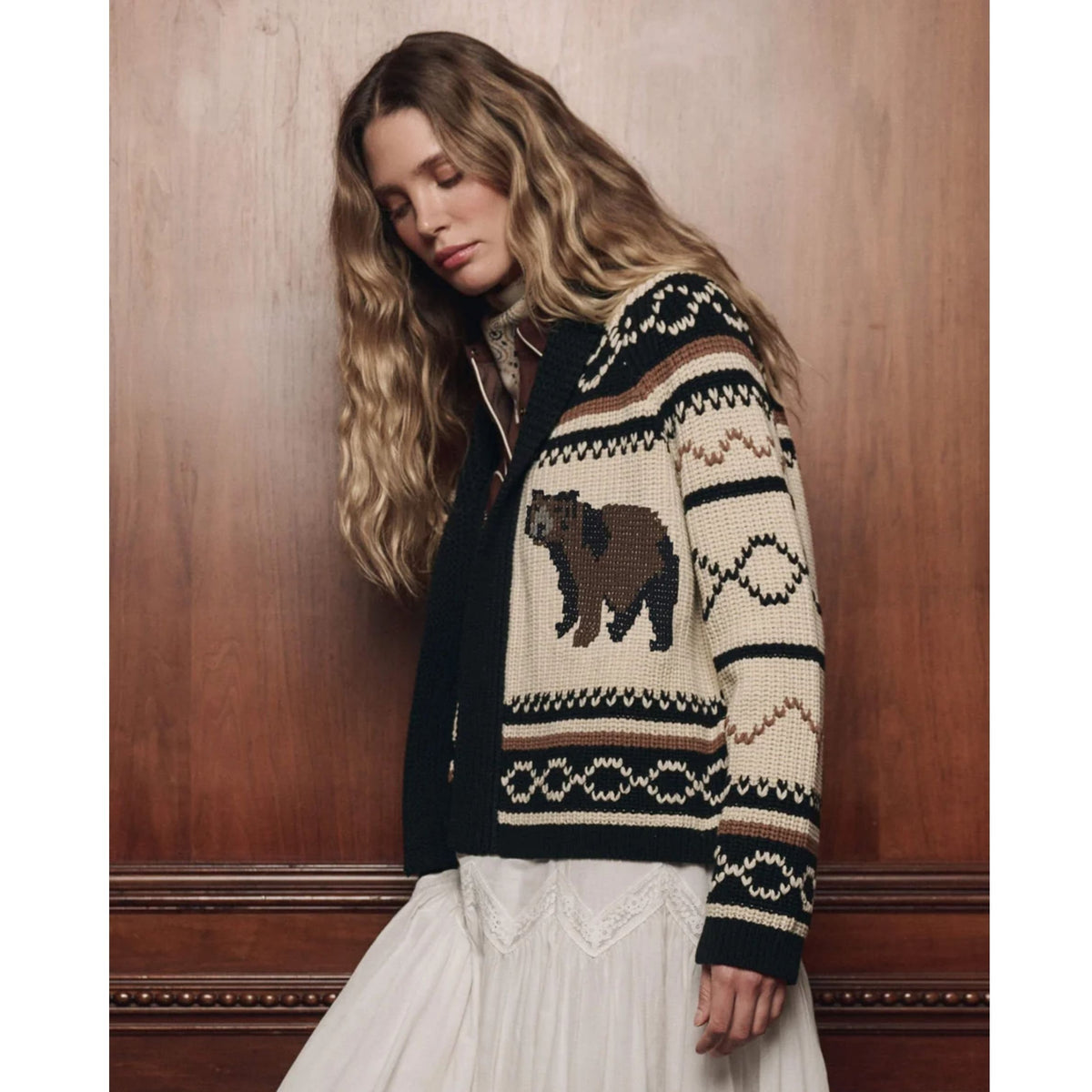 Bear Lodge Cardigan - Black