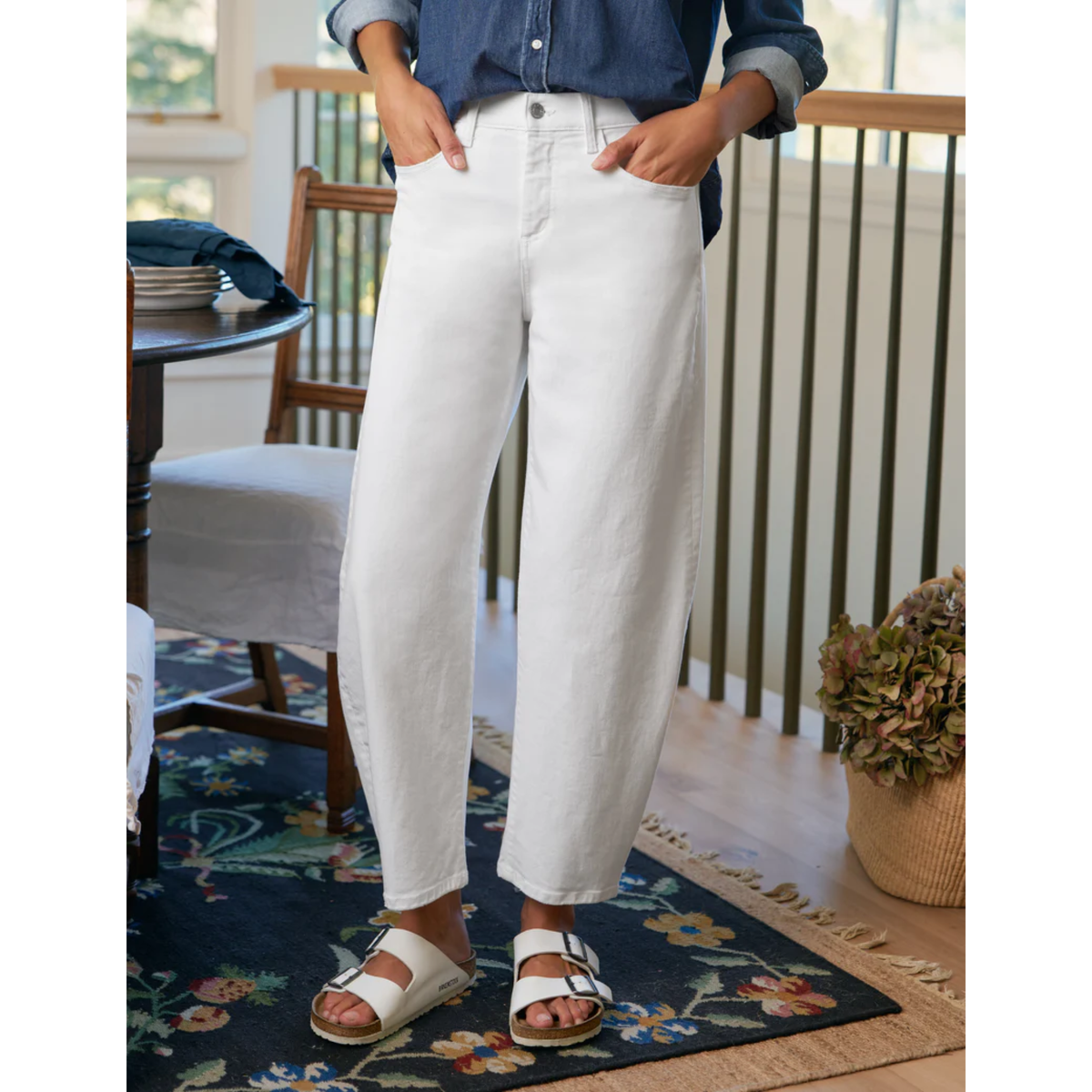 Brennan Barrel Jean - White Vintage Denim