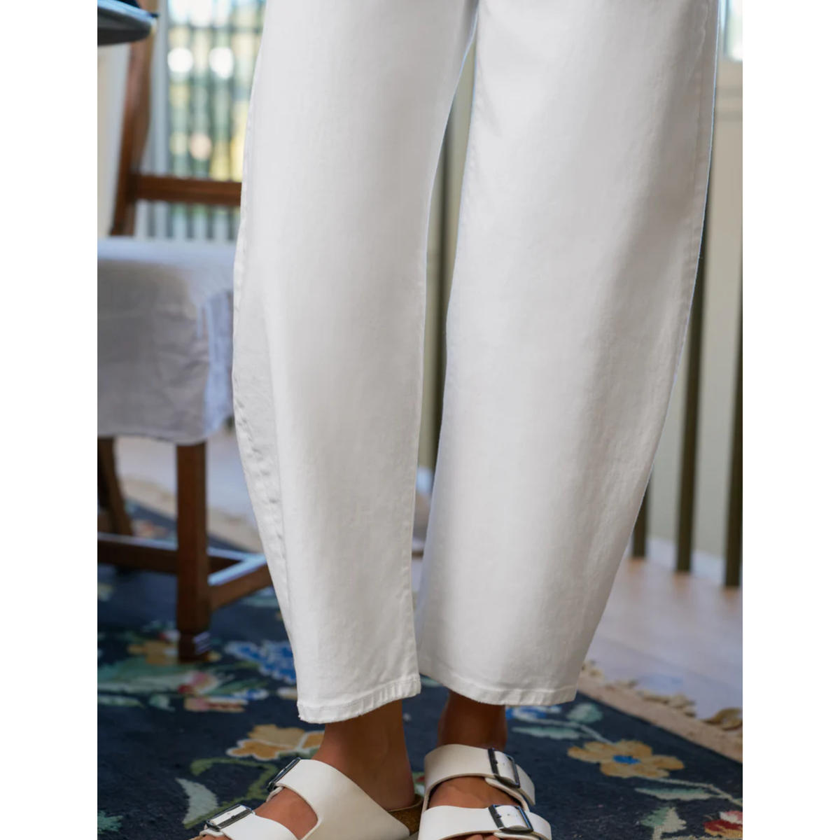 Brennan Barrel Jean - White Vintage Denim