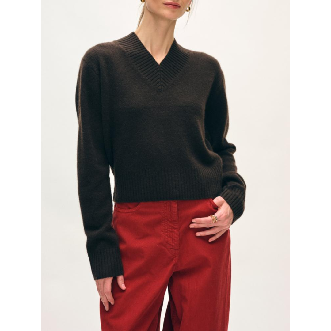 Cashmere Wide Rib Trim V-Neck - Dark Umber