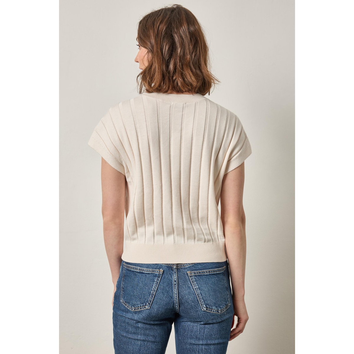 Wide Rib Wedge V-Neck Sweater