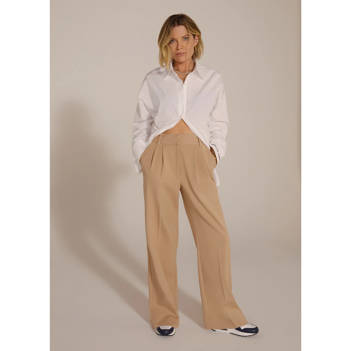The Favorite Pant Shortie - Beige