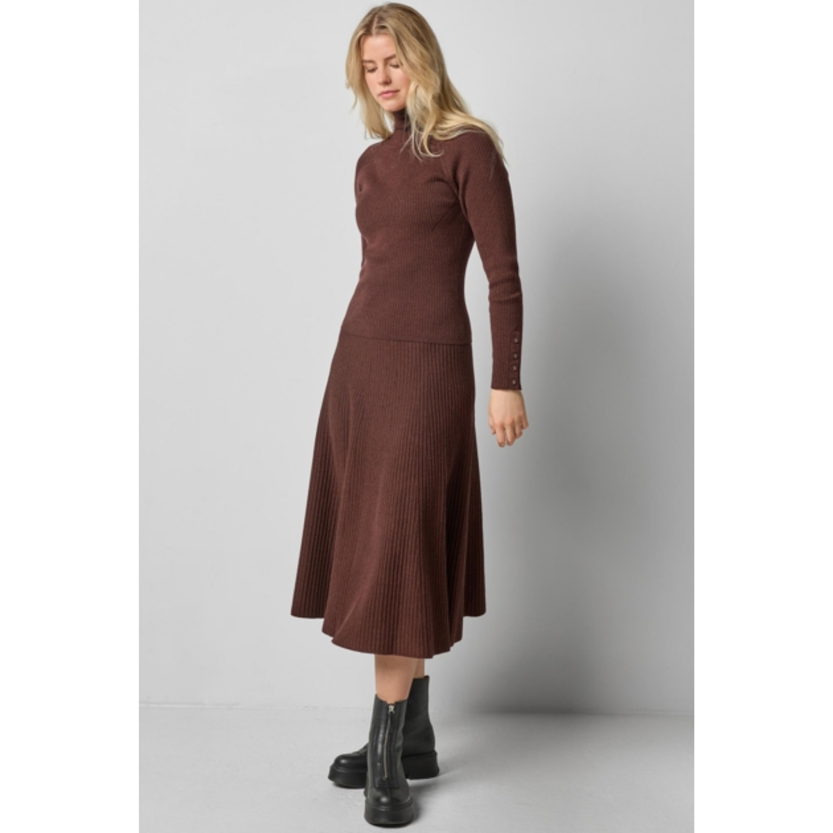 Flared Knit Skirt - Java