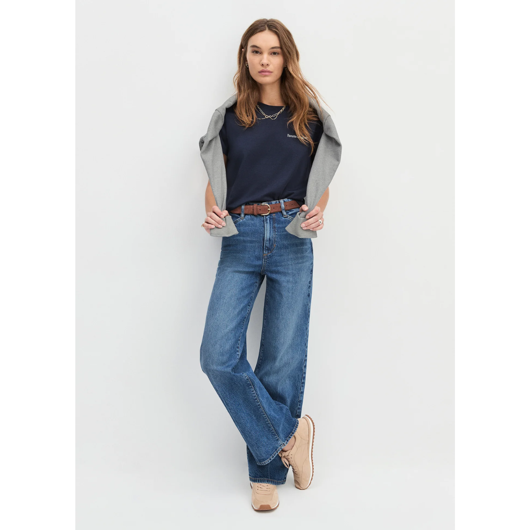 The Cropped Logo Tee - Navy Gardenia