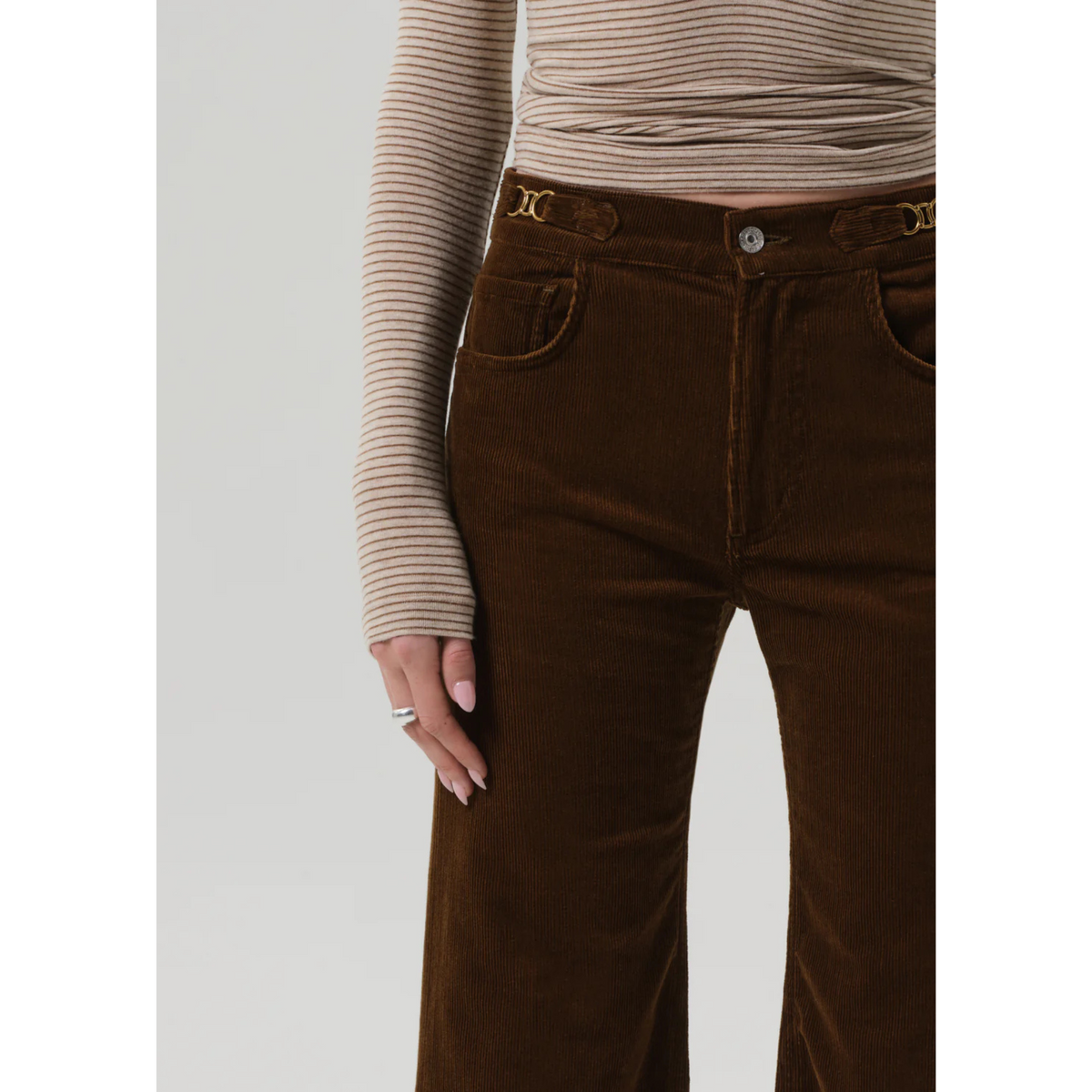 Kimberly Flare with Horsebit Corduroy - Mankuna