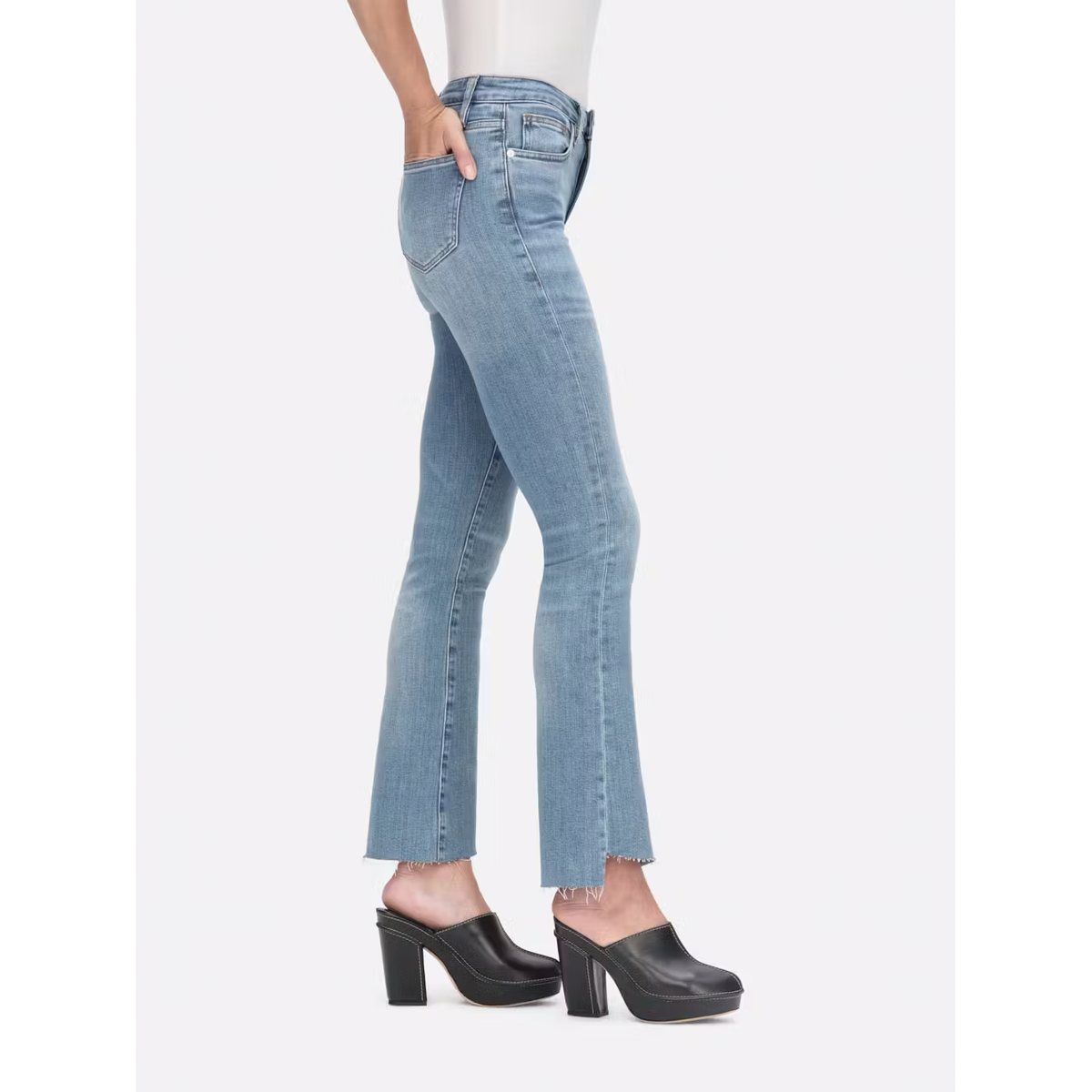 Le Crop Mini Boot Cascade in Wavey