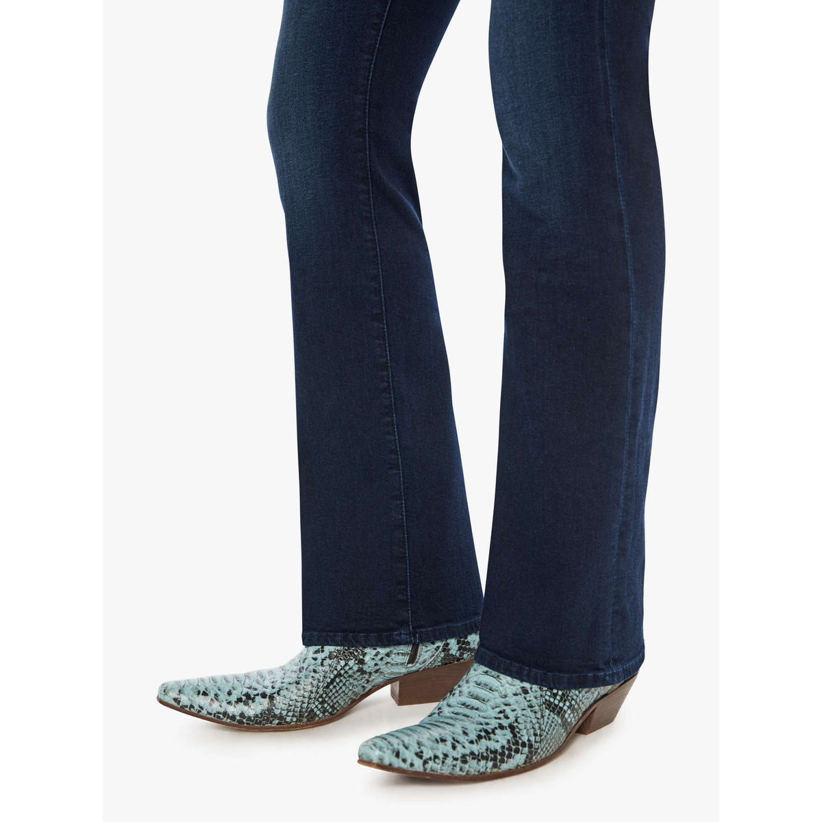 The Mid Rise Smokin Skimp - Karaoke In Kyoto