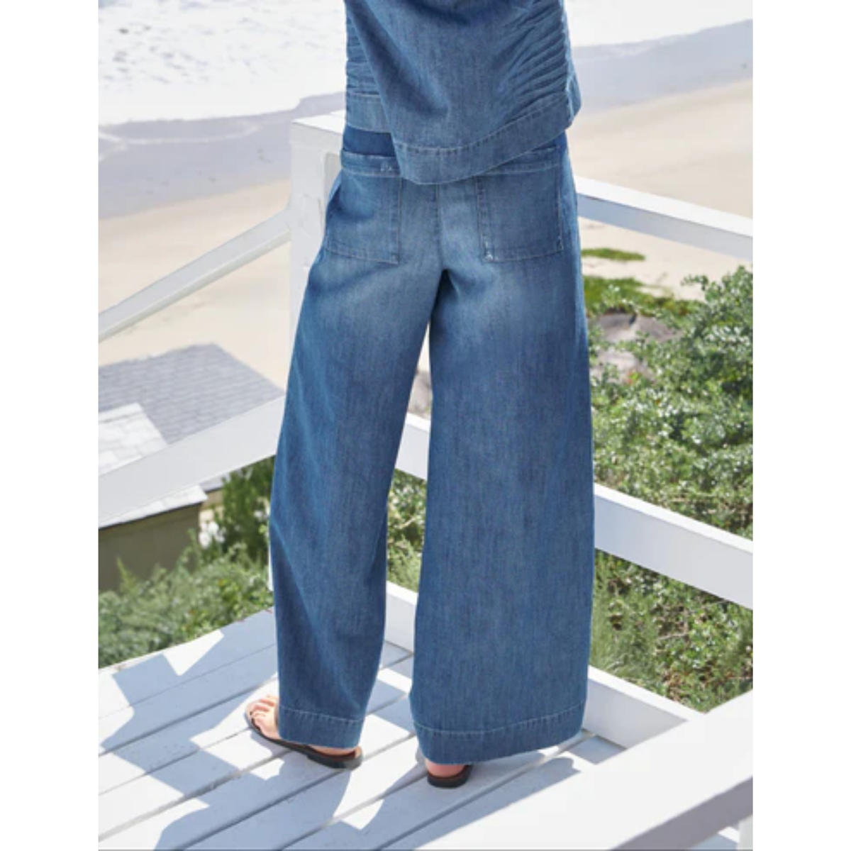 Madeline Patch Pocket Pull-On Pant - Distressed Indigo Wash