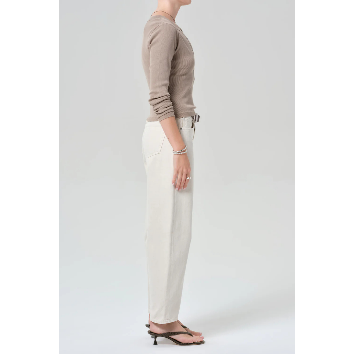 Miro Relaxed Jean - Almondette