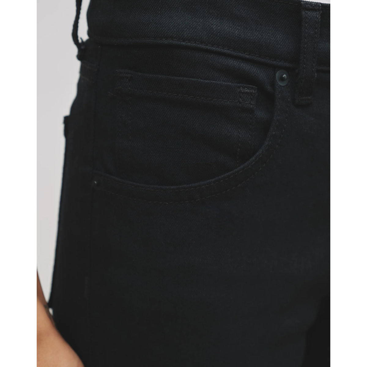 Celia Jean in Distressed Black
