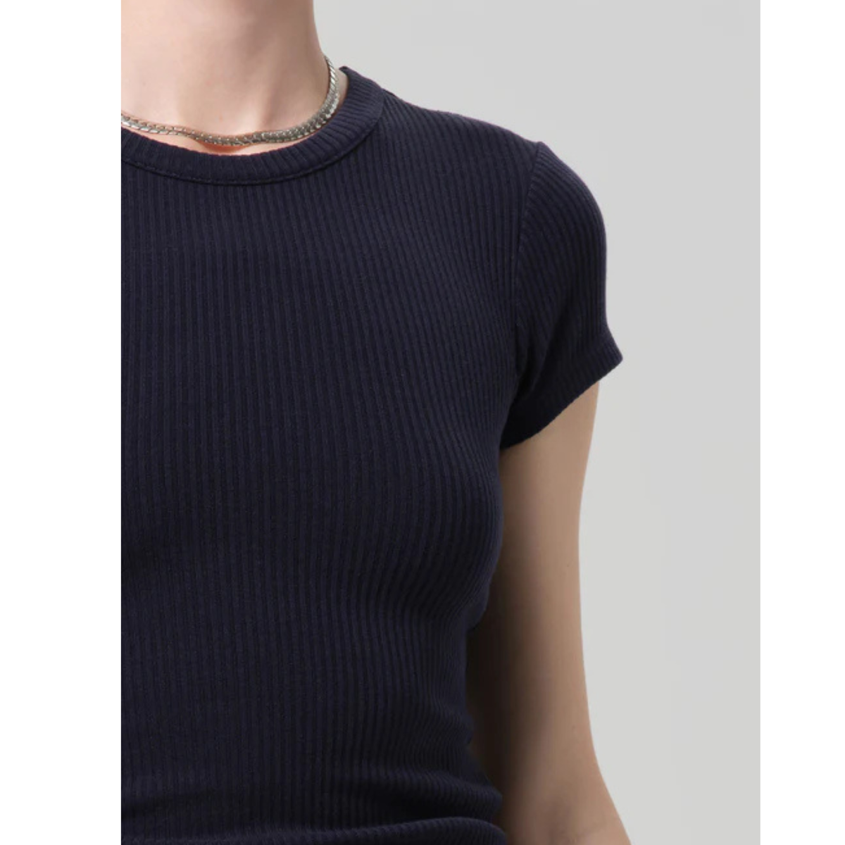Nello Tee