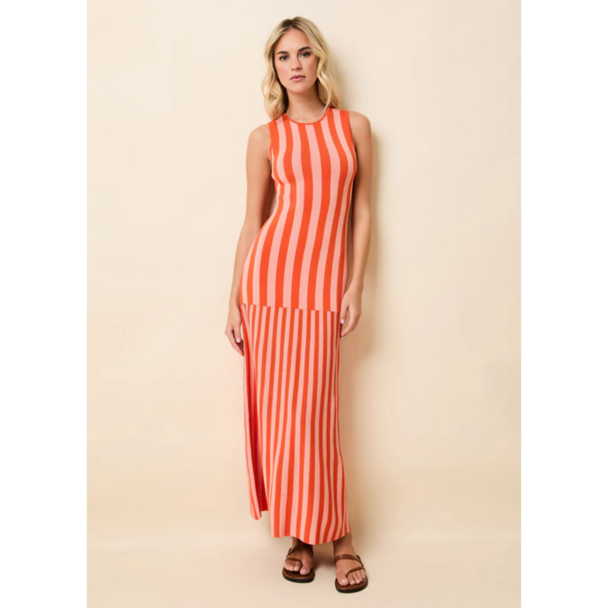 Petra Dress - Peachykeen
