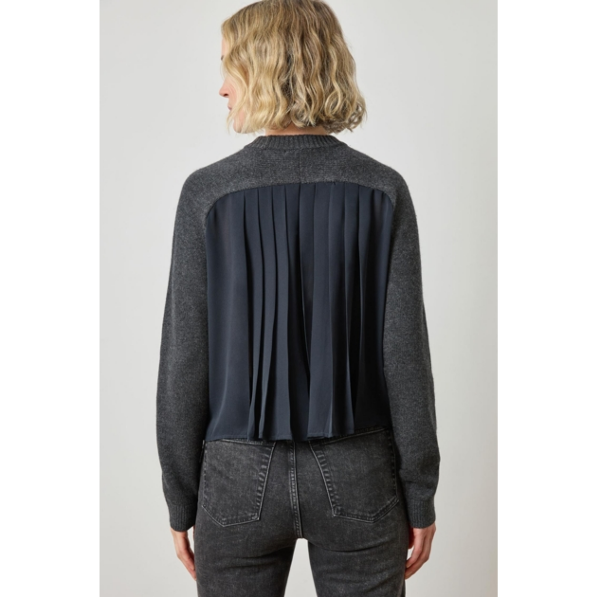Pleat Back Raglan Sweater - Caviar