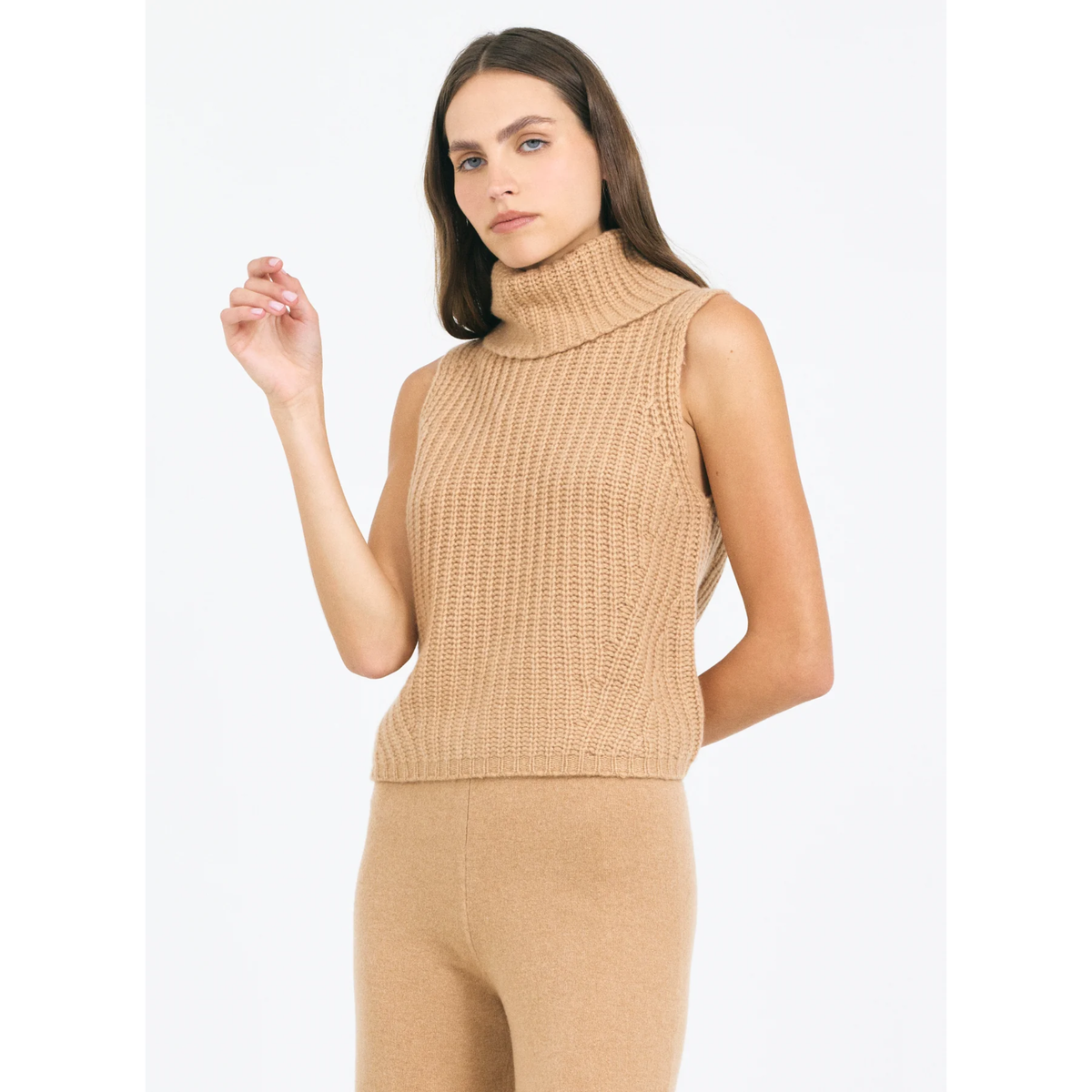 Polly Cashmere Vest - Chestnut