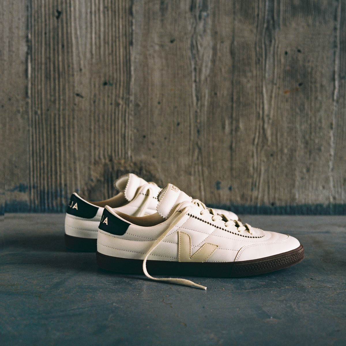 Panenka Leather - White Black Bark
