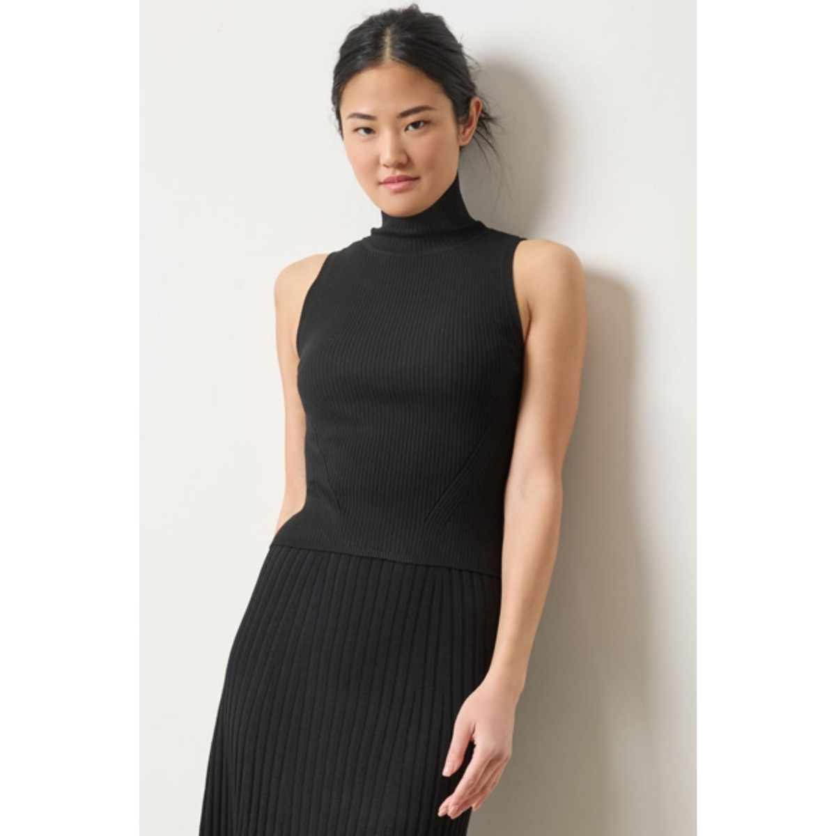 Rib Turtleneck Shell Sweater