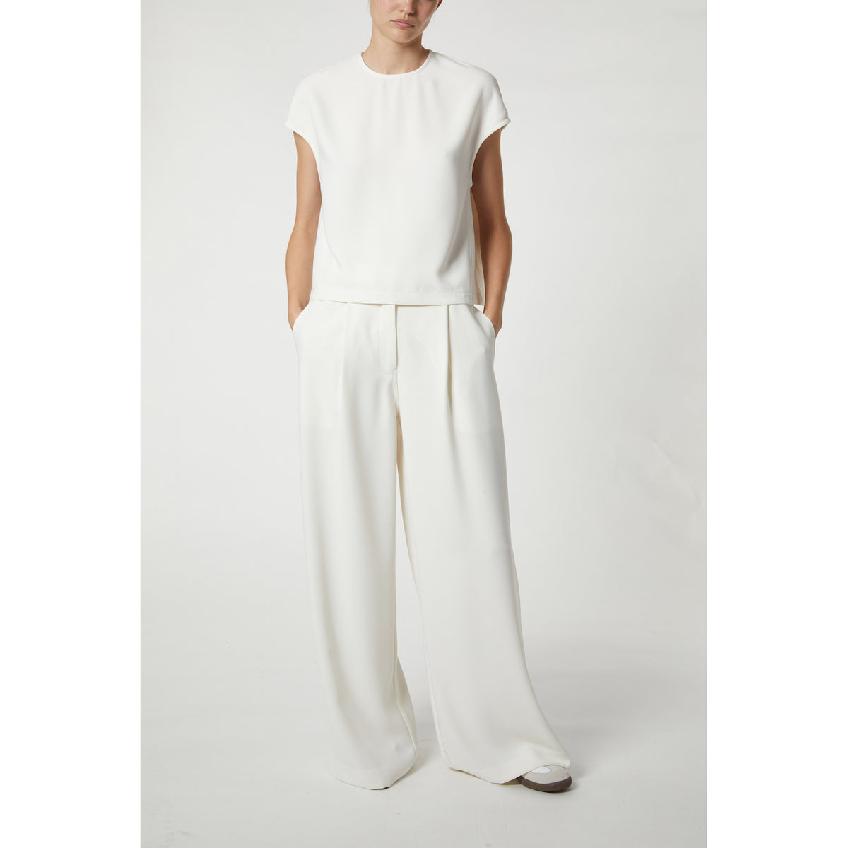 Neve Crepe Pant in Ivory