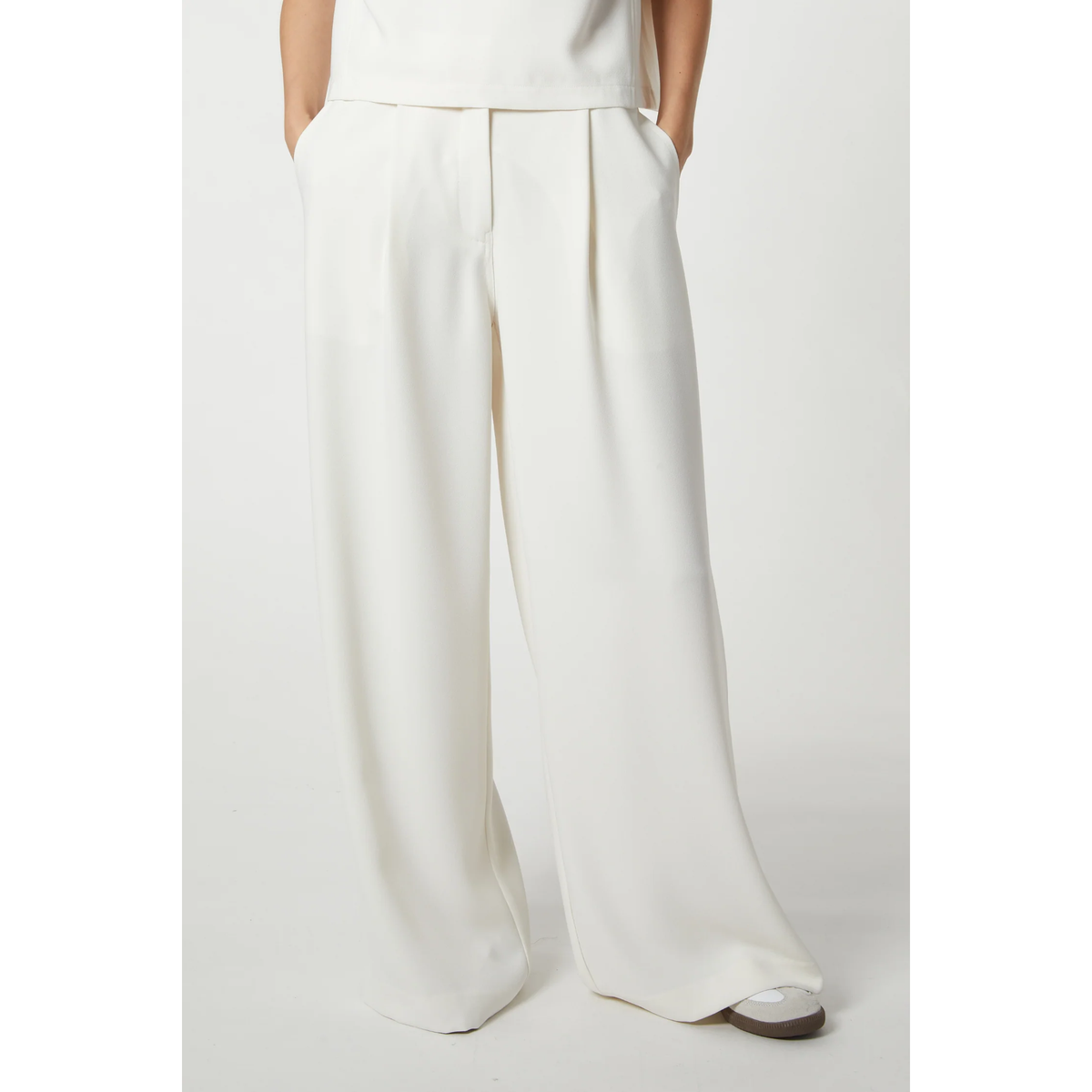 Neve Crepe Pant