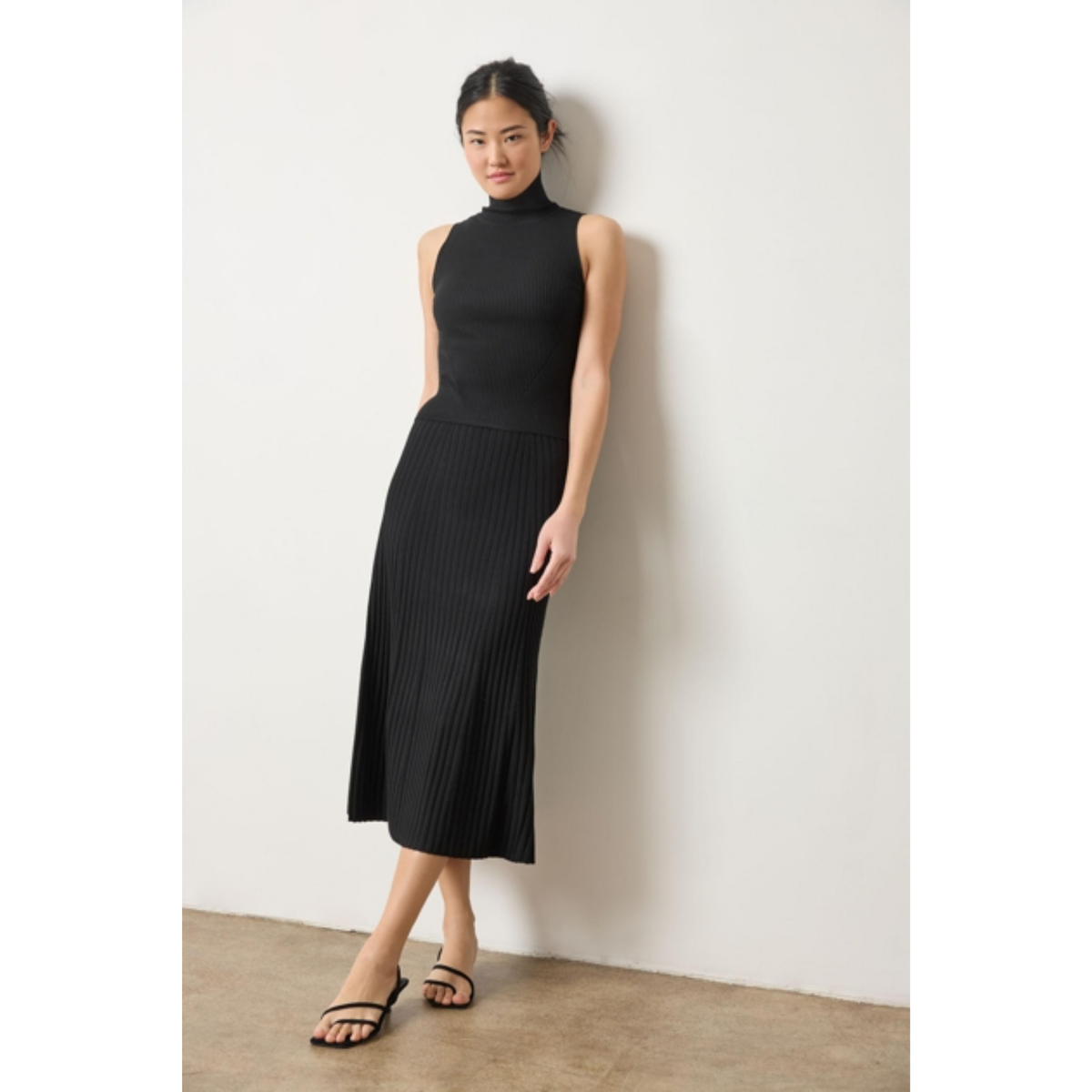 Straight Rib Skirt - Black