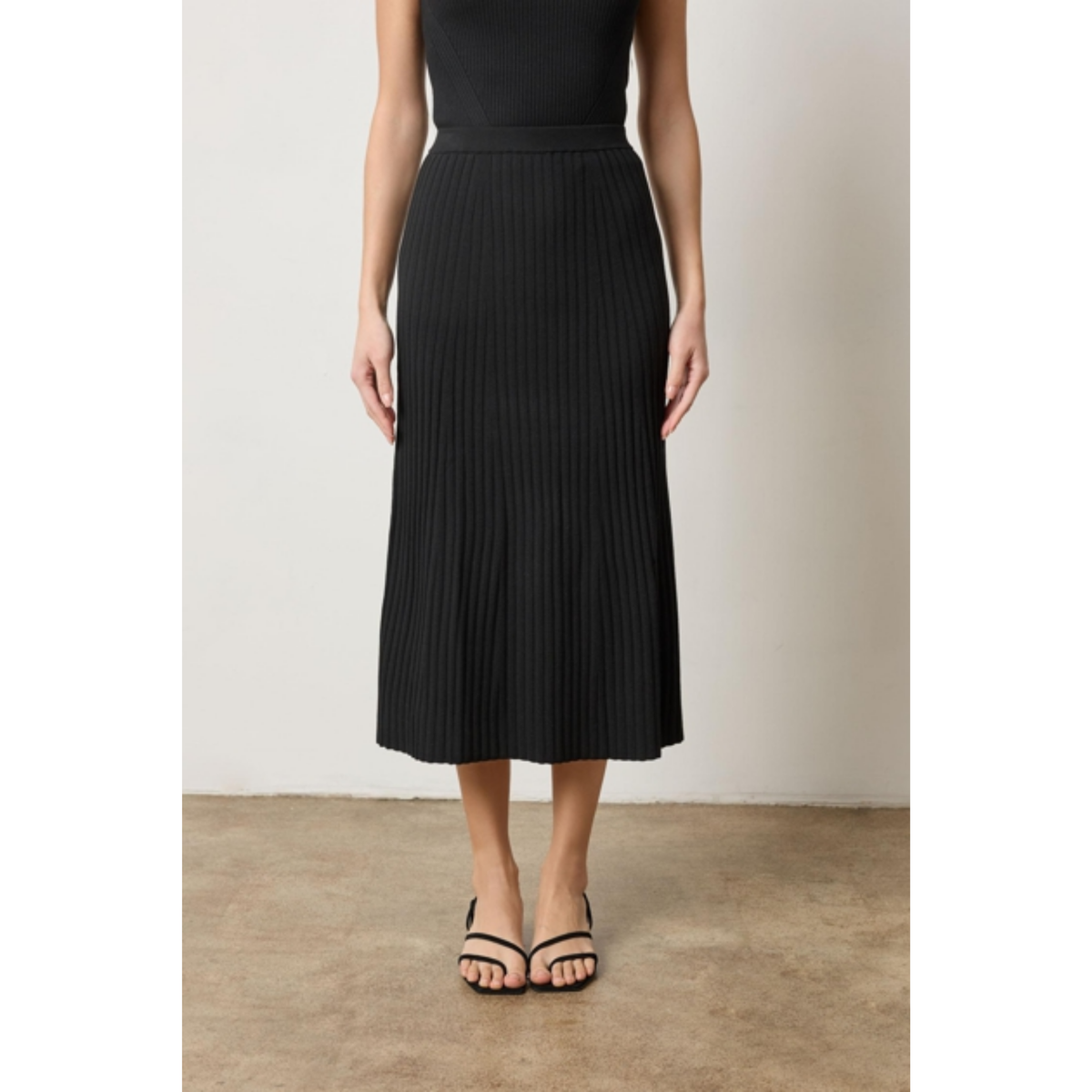 Straight Rib Skirt - Black