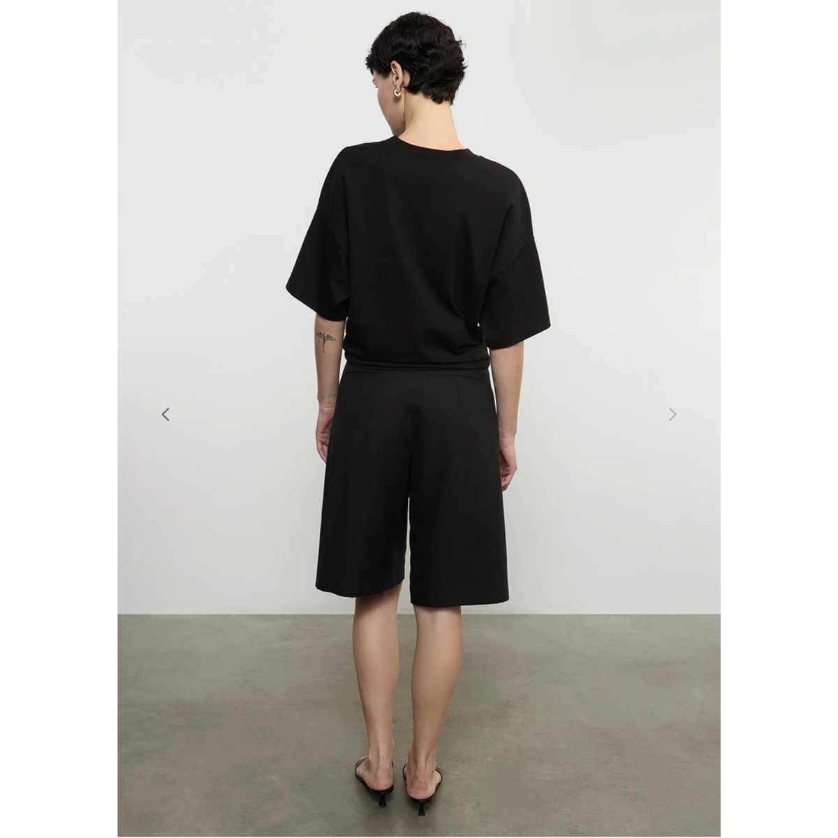 Short Sleeve Supima Curve Tee