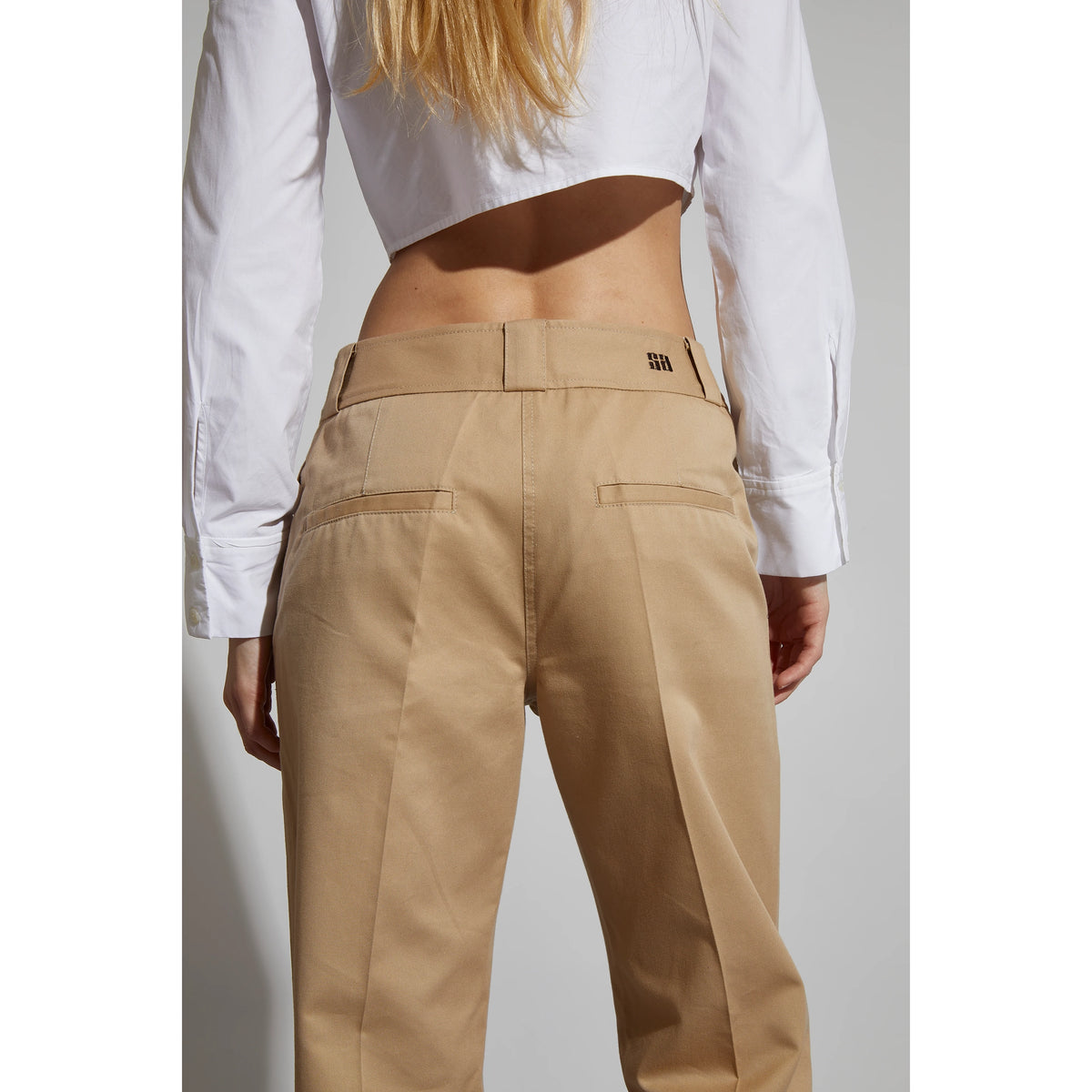 Nessa Mid-Rise Pant in Khaki