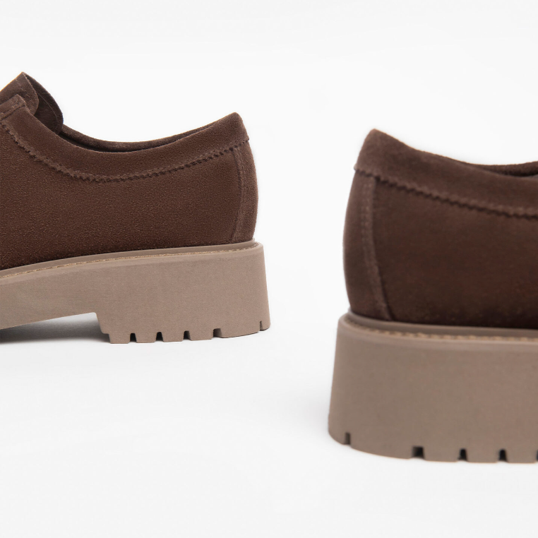 Lace Up Oxford Shoes