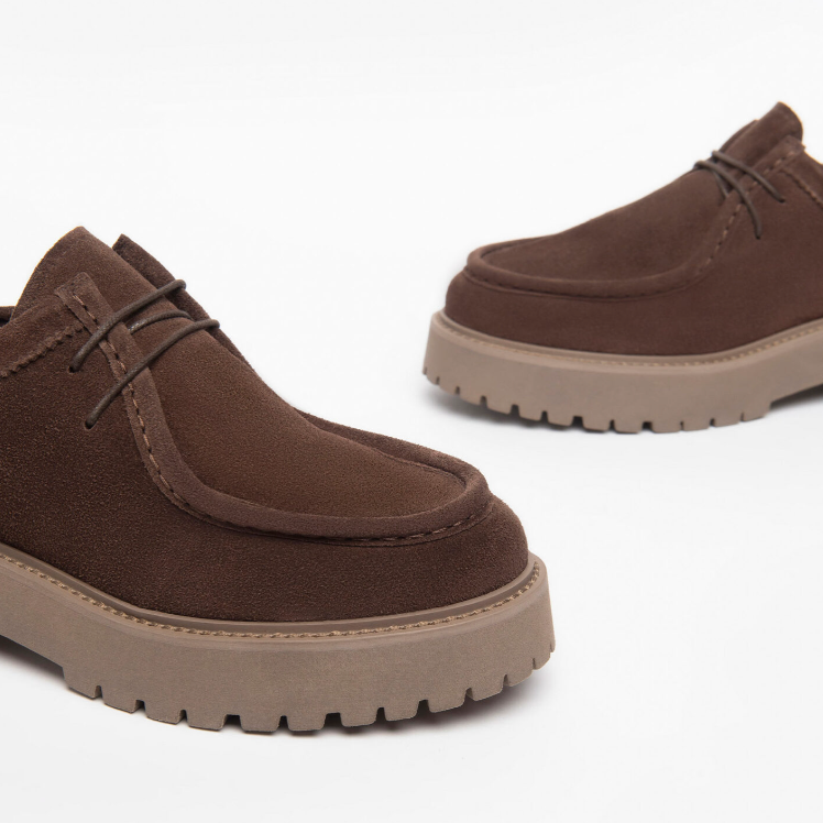 Lace Up Oxford Shoes