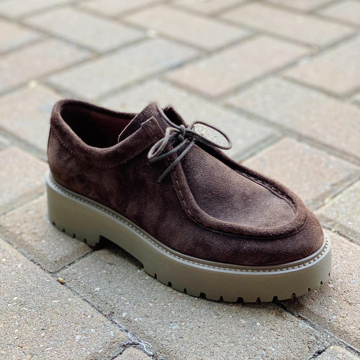Lace Up Oxford Shoes