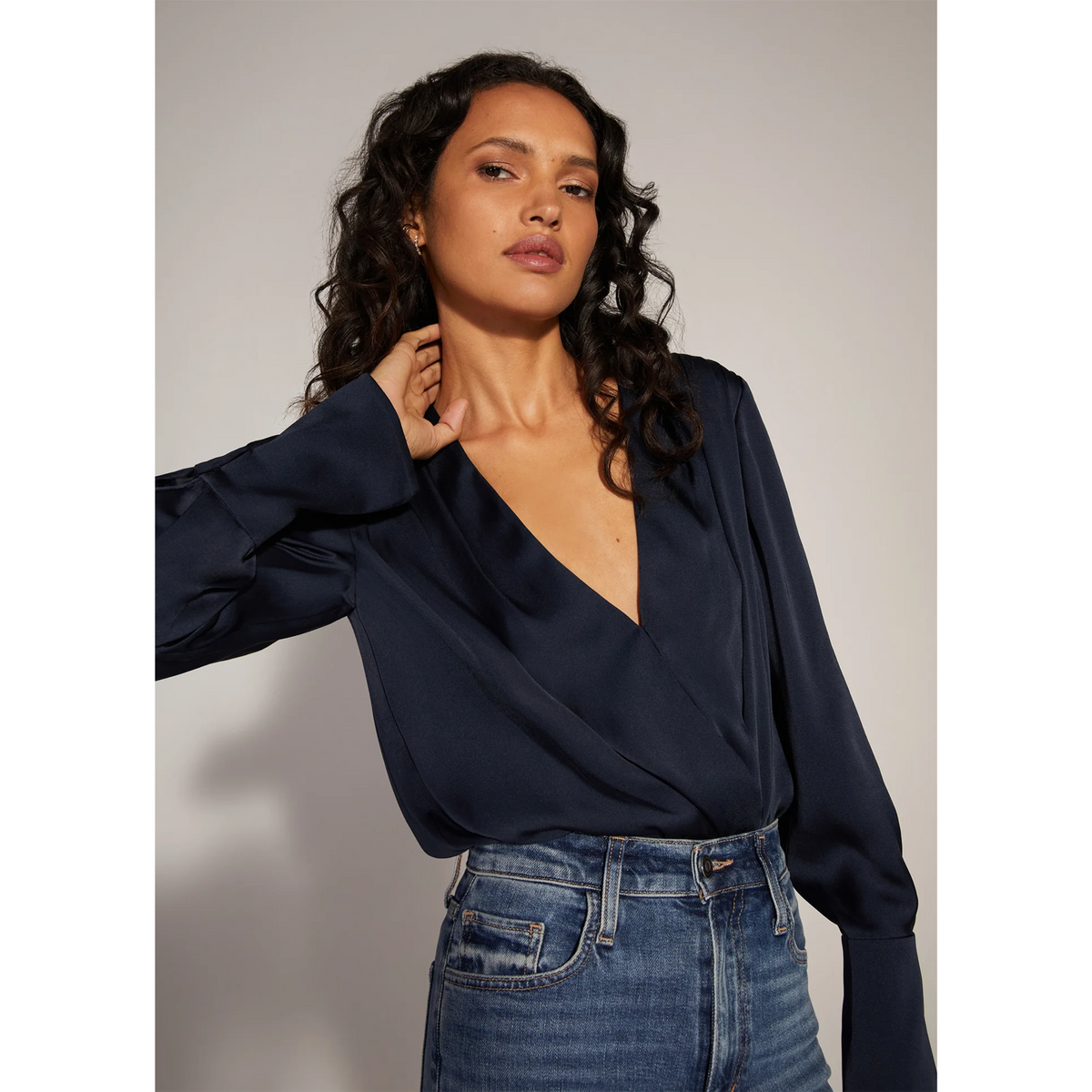 The Date Blouse - Navy