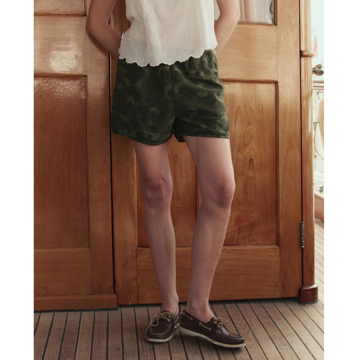 The Dolphin Short - Desert Camo