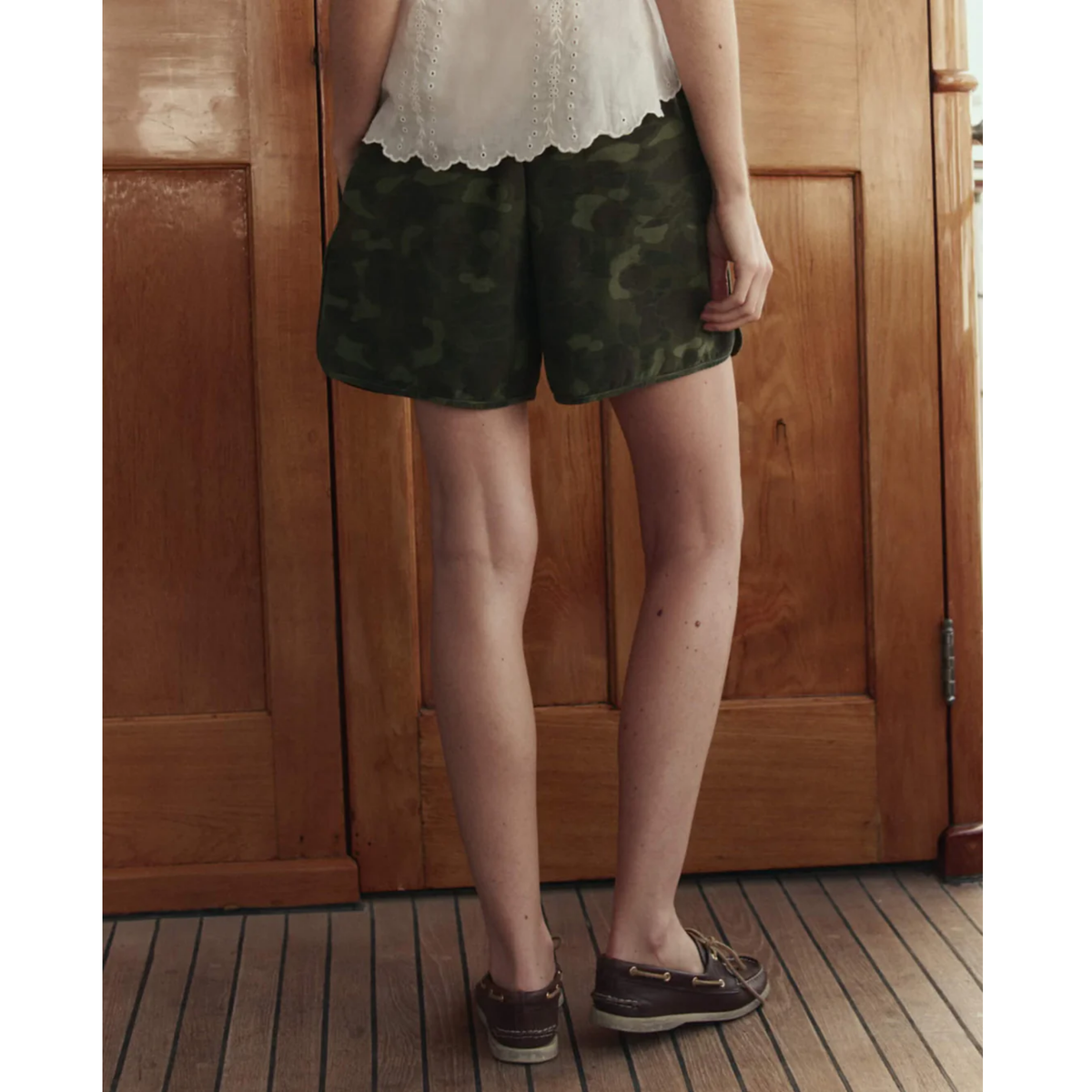 The Dolphin Short - Desert Camo