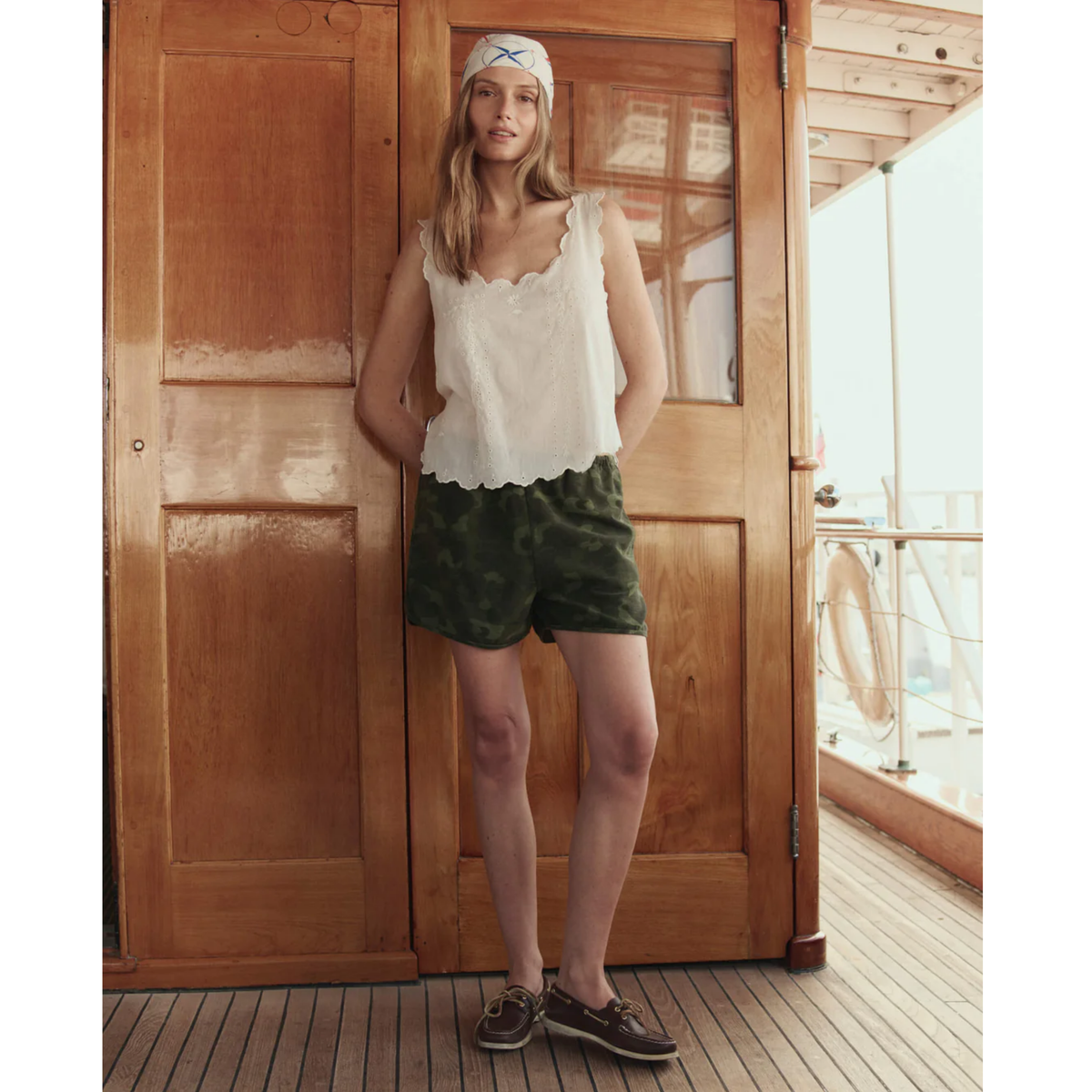The Dolphin Short - Desert Camo