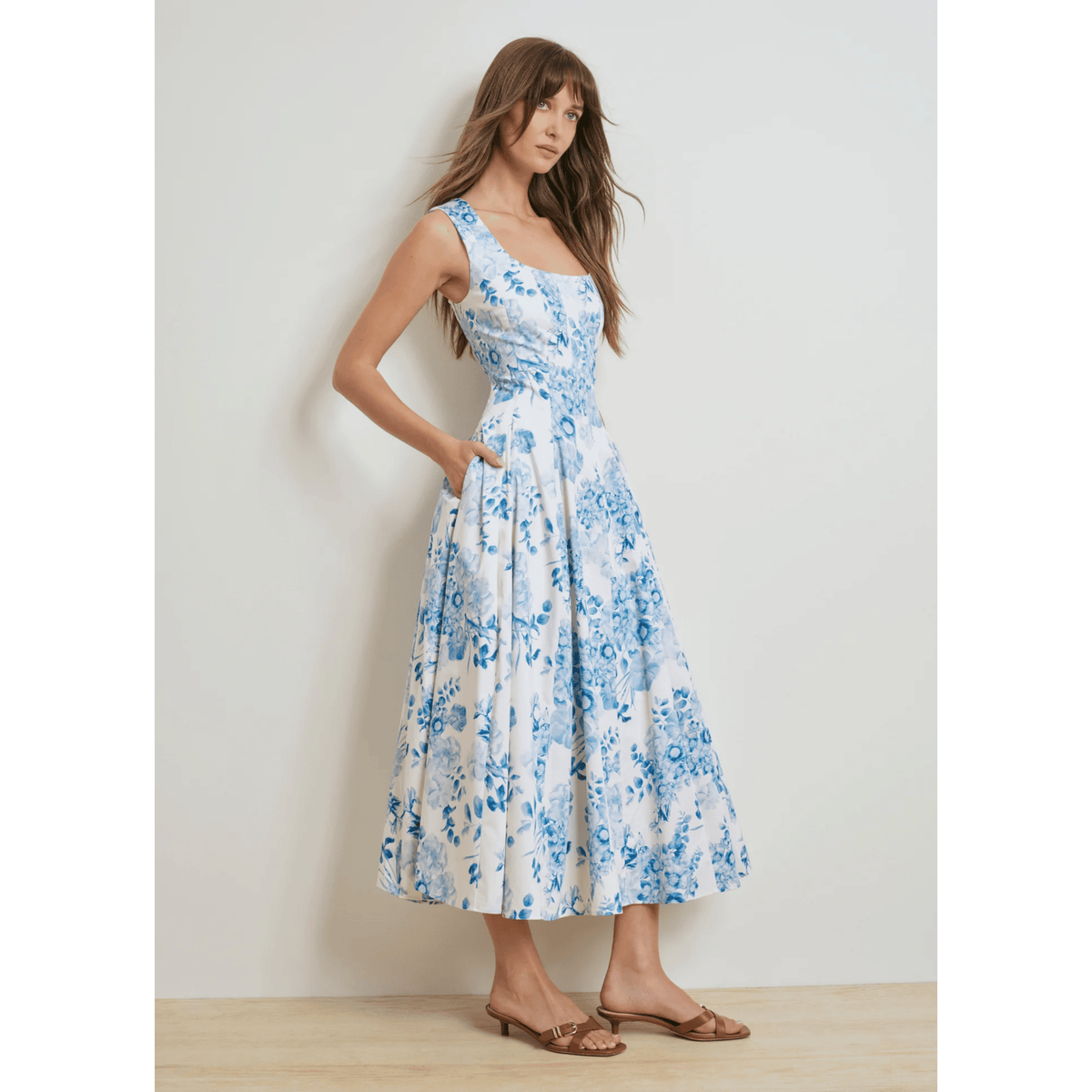 The Muse Dress - Blue And White Floral