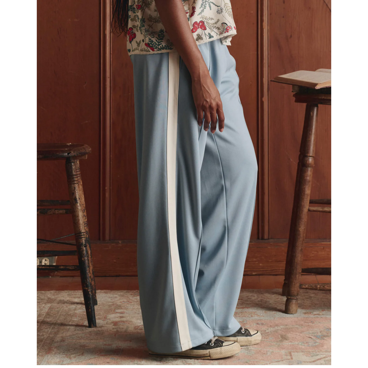 The Wide Leg Track Pant - Robin Blue