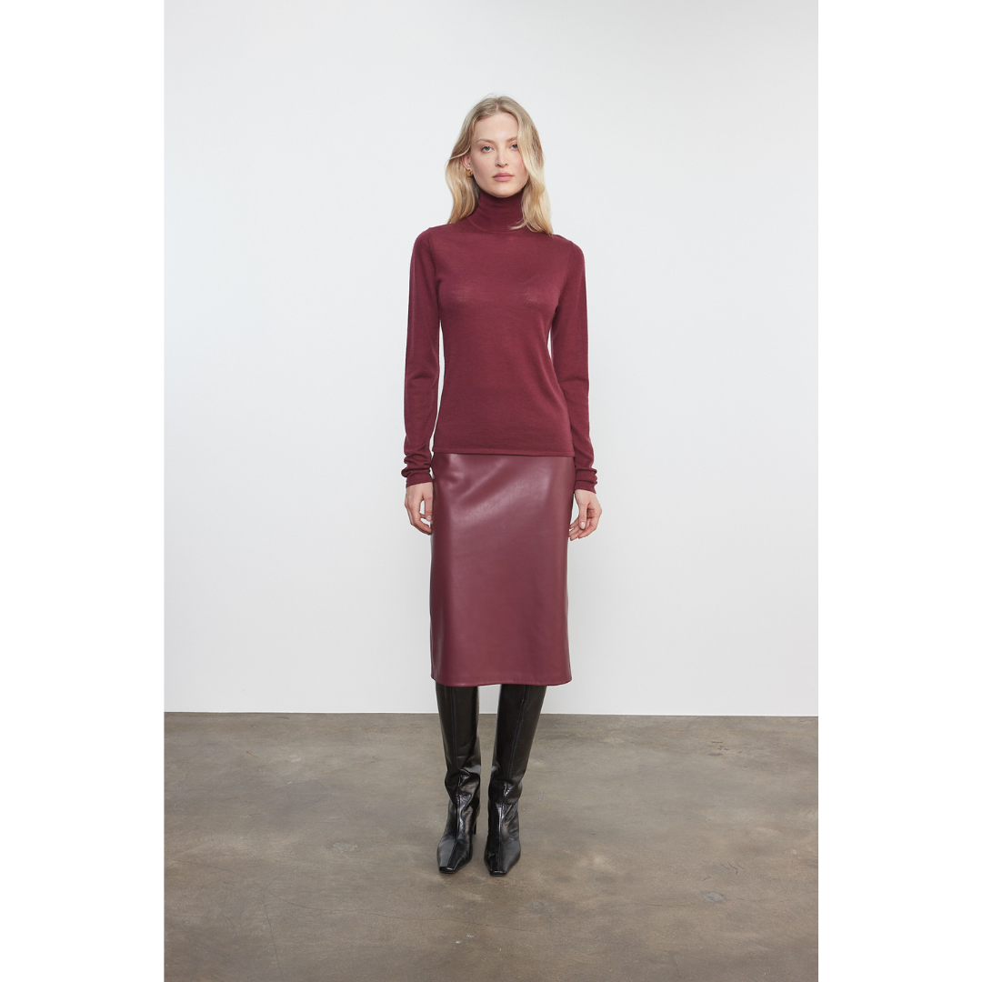 Tissue Cashmere Turtleneck - Carmine