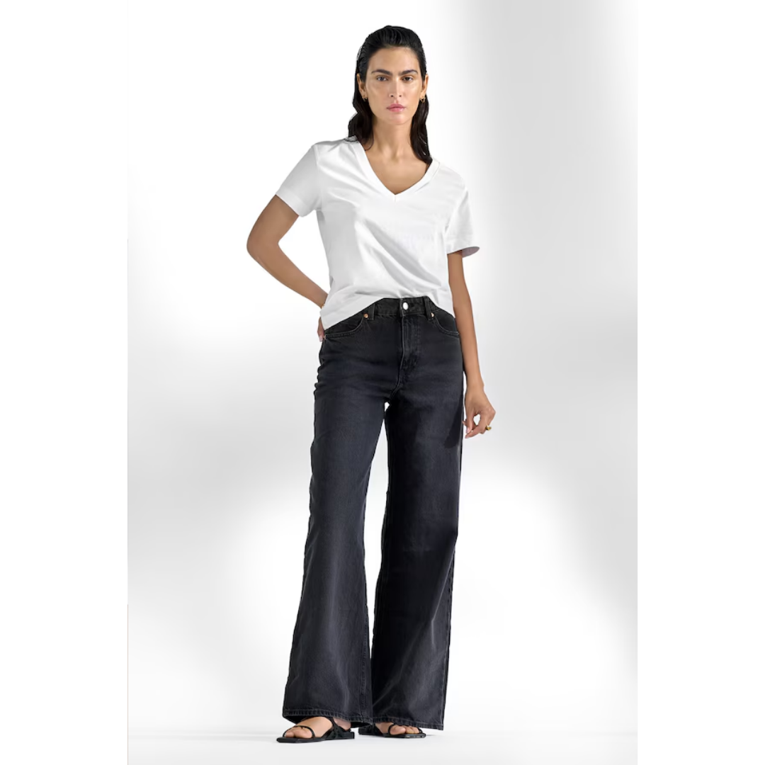 V-Neck Regular Tee