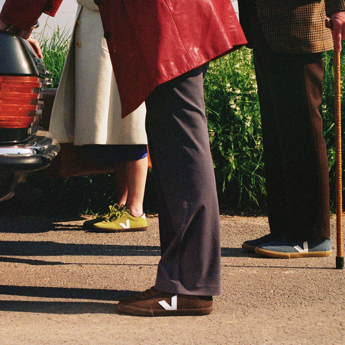 Volley - Suede Eagle Swan