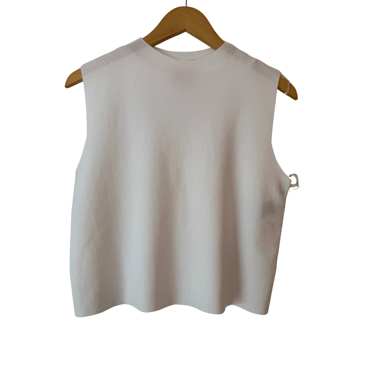 Betty Solid Top