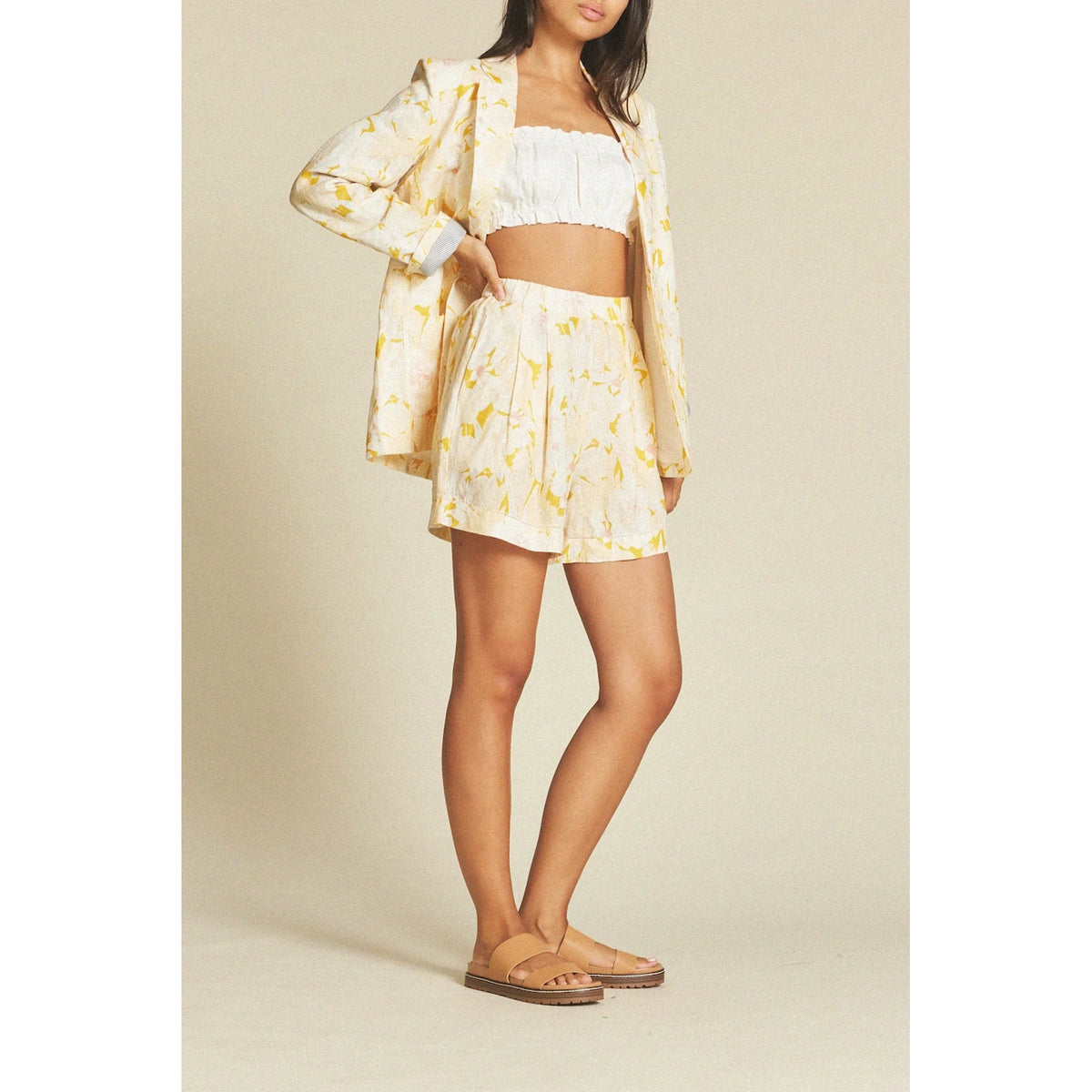 Everett Short in Honey Flora